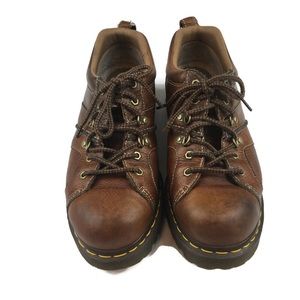 Dr. Martens Finnegan brown leather size 11M